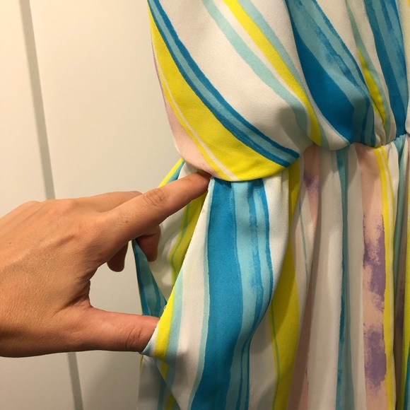 Peach Love L double deep V stripe romper - Picture 3 of 4